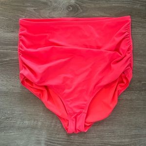 Kiava Ruched High Rise bottoms
